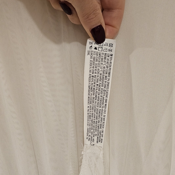 Forever 21 Sheer Cover Up Full Length - Picture 6 of 6